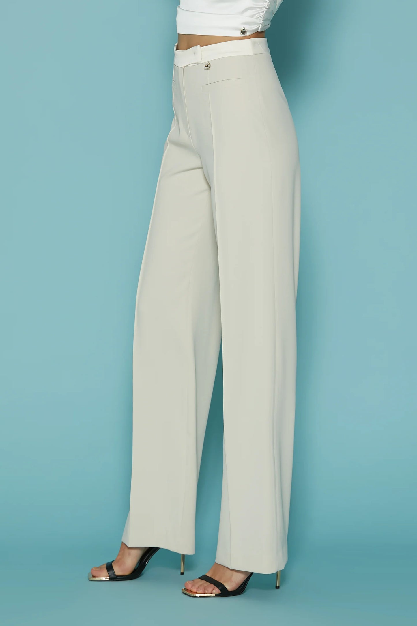 PANTALONE AMPIO VITA ALTA CON CINTURINO PIU' TASCHE A FILETTO