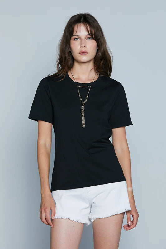 T-SHIRT CON APERTURA COLLO PIU' COLLANA